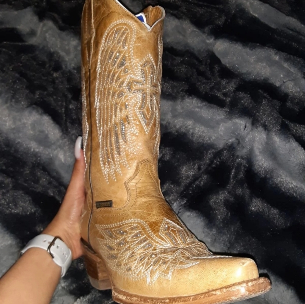 Cowboy boots - Picture 2 of 4